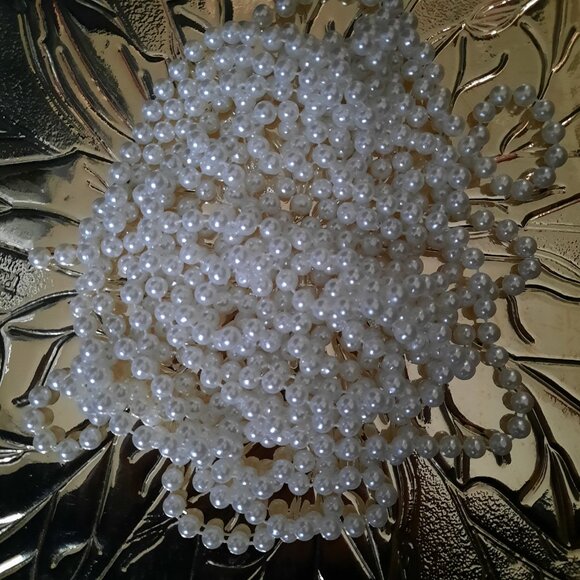 36' Pearl Bead Christmas Tree Garland - Picture 3 of 3